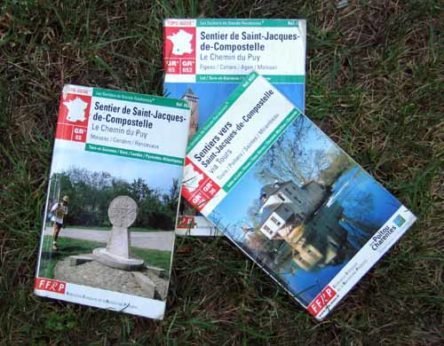 Some Topo-guides Walking in France Maps and guides