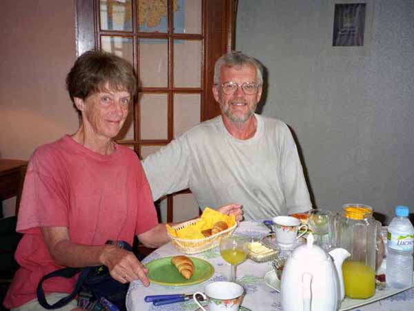 Walking in France: Breakfast in our chambre d'hôte, Lectoure