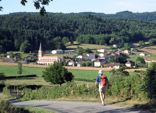 Walking in France: Second school: Approaching the comforts of a village