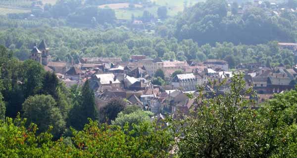 Walking in France: Looking back on Beaulieu-sur-Dordogne