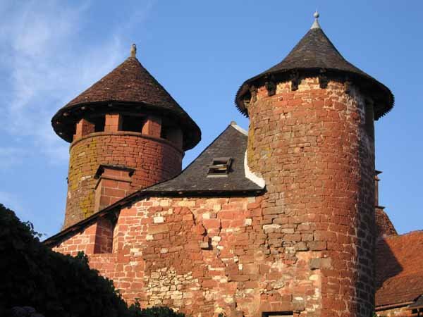 Walking in France: Characteristic red stone of Collonges-la-Rouge