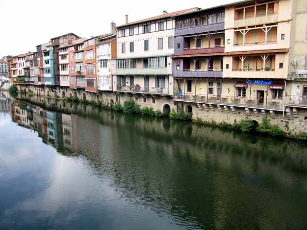 Walking in France: Mediaeval buildings lining the Agout, Castres