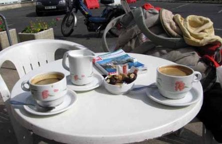 Walking in France: Coffee with home-made chocolates, Sorigny