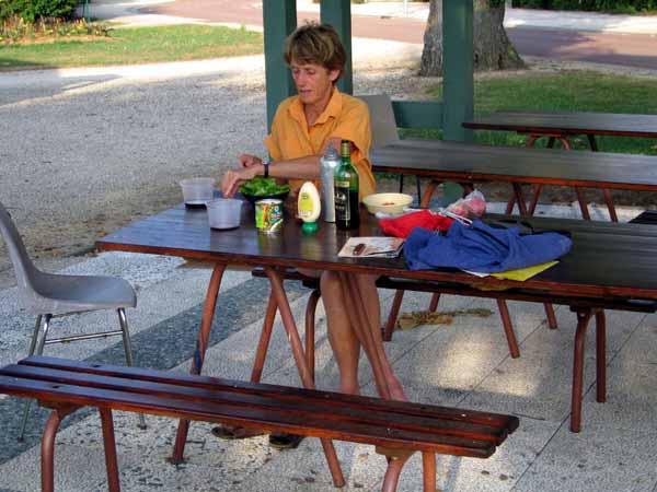 Walking in France: A hurriedly arranged dinner at the camping ground