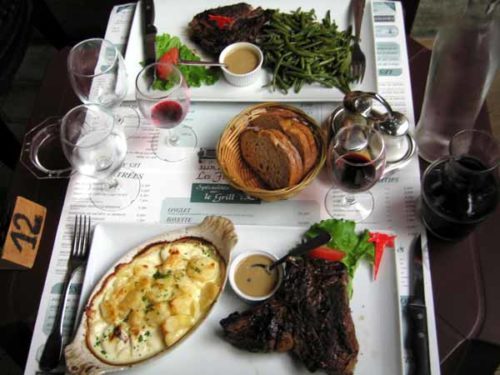 Walking in France: Our glorious celebratory dinner in Saumur