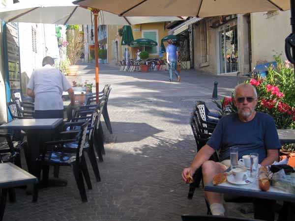 Walking in France: A hesitant breakfast of croissants and coffee before setting off from Gréoux