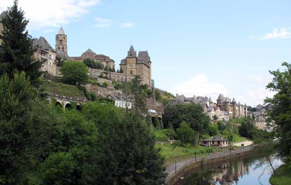 Walking in France: Uzerche from the camping ground