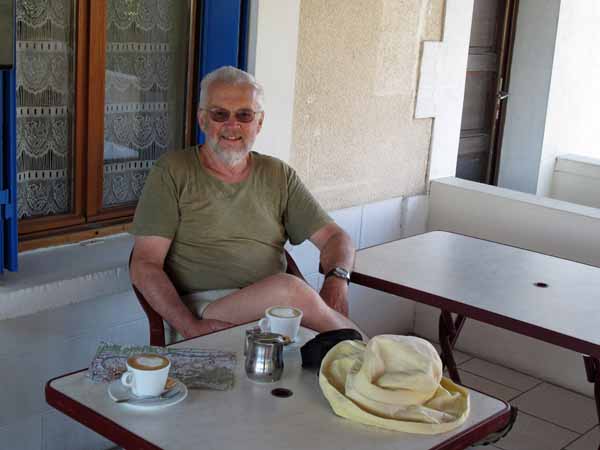 Walking in France: First coffee of the day, Argenvières