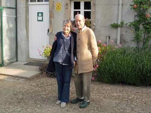 Walking in France: A fond farewell to our gracious hosts Annie and Paul at the gîte in Loye-sur-Arnon