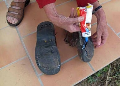 Walking in France: Part of the morning routine - Jenny's shoe repairs