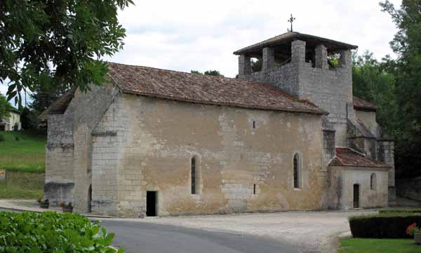 Walking in France: The Jaure church