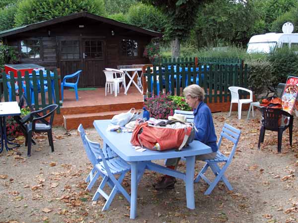 Walking in France: Breakfast at the camping snack bar