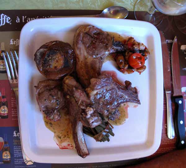 Walking in France: ...and Jenny's lamb chops