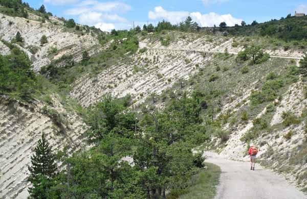 Walking in France: The shockingly eroded region near the highway