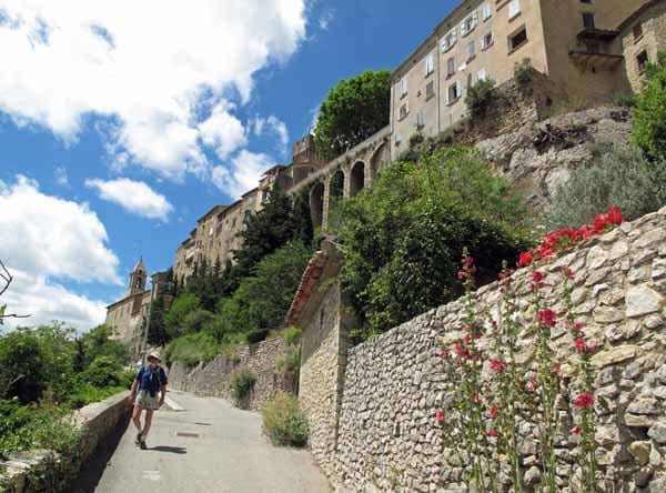 Walking in France: Coming down from the citadel