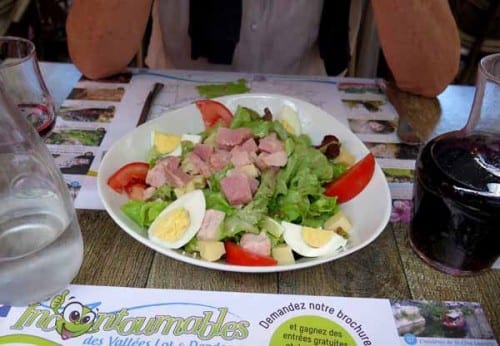 Walking in France: Starting with salades Parisiennes
