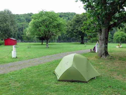 Walking in France: A beautiful campsite beside the Vienne, Bonneuil-Matours
