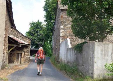 Walking in France: Passing through Martouret