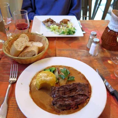 Walking in France: Followed by steak with pepper sauce and roast duckling, Hotel du Commerce, Pouilly-en-Auxois