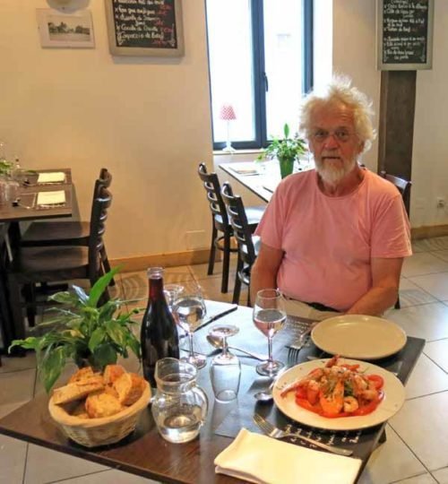 Walking in France: Dinner at les Deux Gros, Neuvy-sur-Barangeon