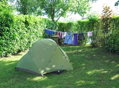 Walking in France: Tent up, washing done, and it's sunny!