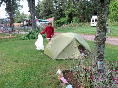Walking in France: A cold morning in the camping ground, St-Julien-Molin-Molette