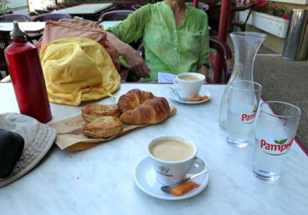 Walking in France: A glorious second breakfast