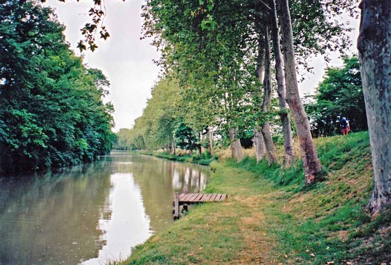 Walking in France: Walking beside the Canal du Midi