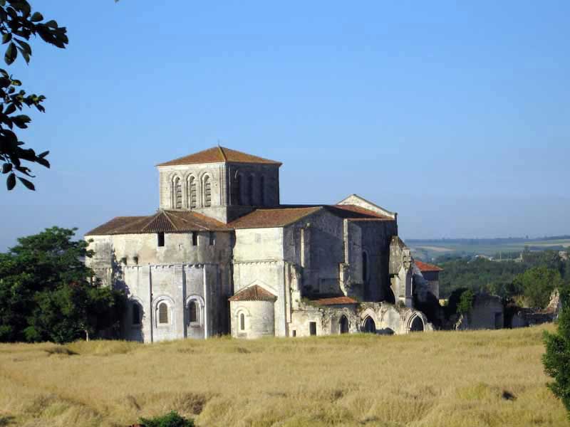 Walking in France: Abbey of Saint-Maur