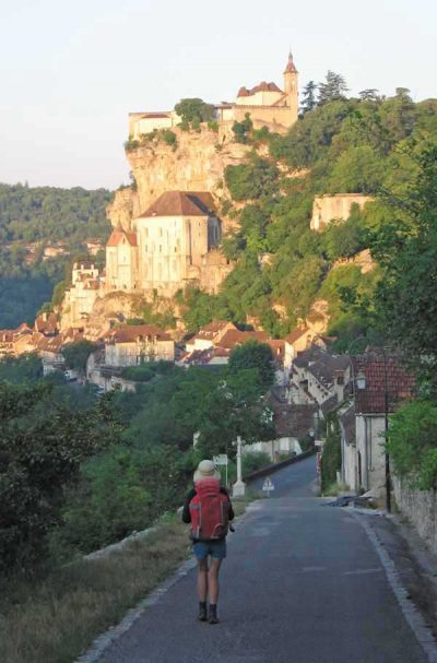 Walking in France: Heading towards the citadel, Rocamadour