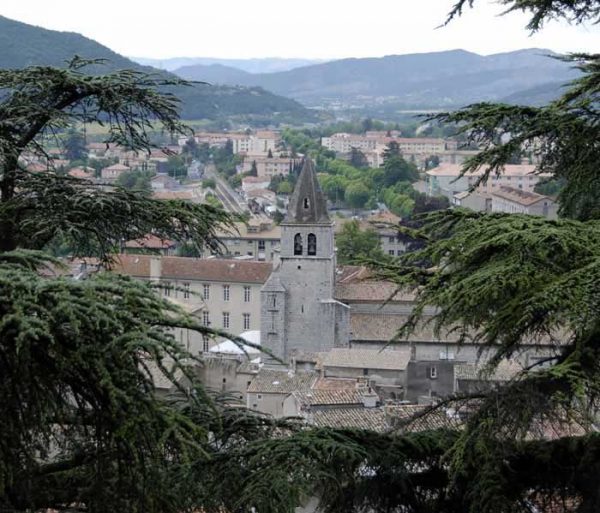 Walking in France: Looking down on Sisteron from the citadel