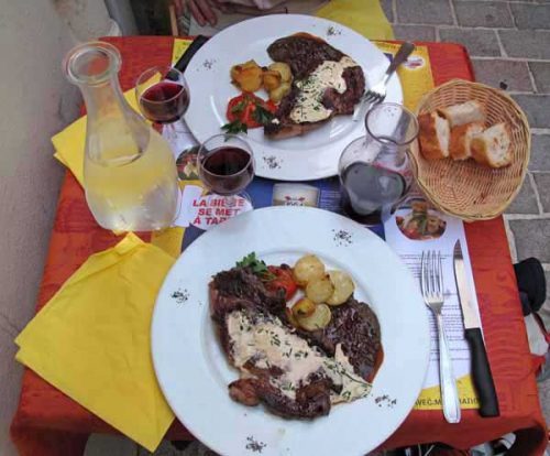 Walking in France: Our main courses at Le Corrèze