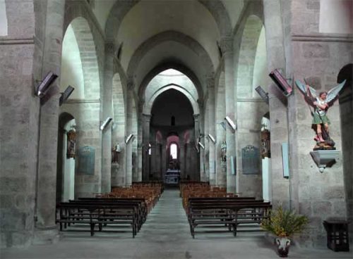 Walking in France: The interior of the abbey church