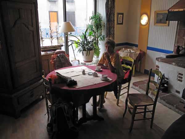 Walking in France: In the sitting room of the delightful auberge in Aixe