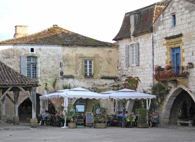 Walking in France: Our restaurant in the main square