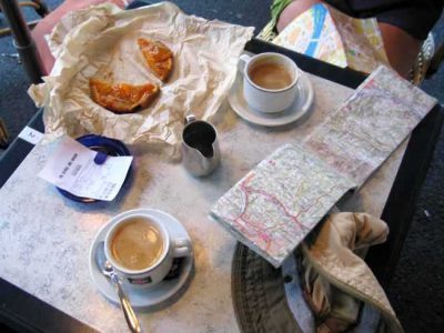 Walking in France: Preliminary second breakfast with last night's apricot tart
