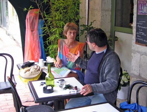 Walking in France: In an animated conversation with a journalist from the local radio station, Ribérac