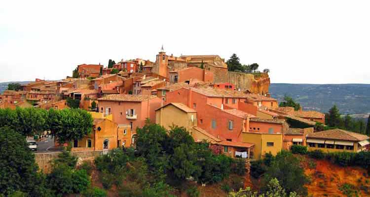 Walking in France: Roussillon