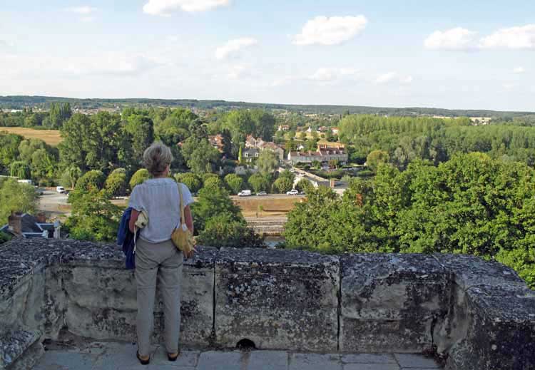 Walking in France: The view from the château, Saint-Aignan