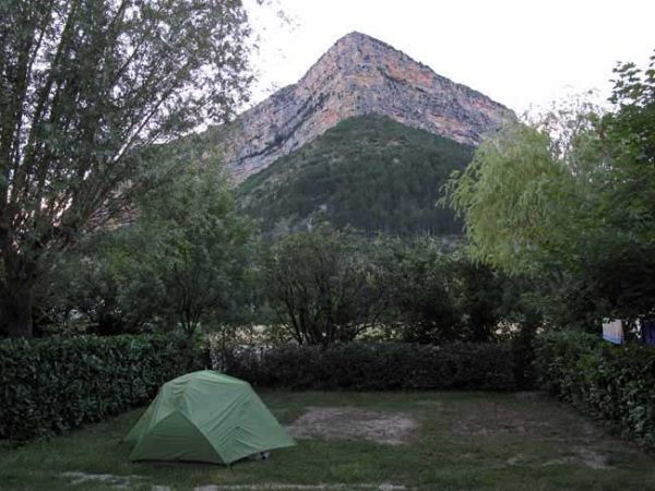 Walking in France: Our new tent at the Rémuzat camping ground