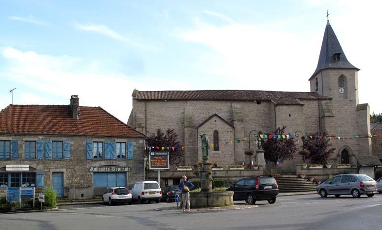 Walking in France: The main square of Royère-de-Vassivière