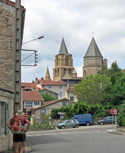 Walking in France: Arriving in Saint-Junien
