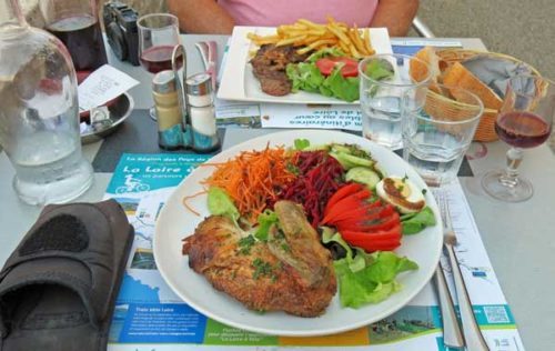Walking in France: And mains; a bavette and a poulet noir rôti Maine-et-Loire