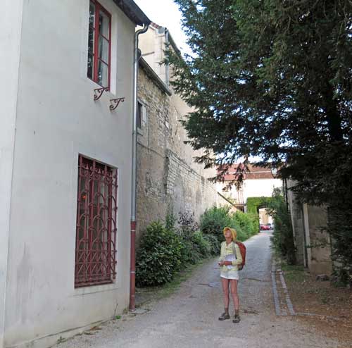 Walking in France: Looking up to our room at the Maison des Randonneurs