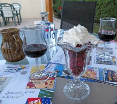 Walking in France: And raspberries and cream to finish