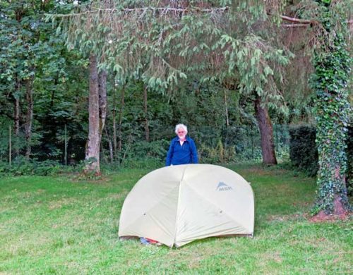 Walking in France: Installed in the Venarey-les-Laumes camping ground