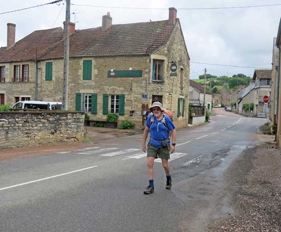 Walking in France: Leaving the bar at Cuzy