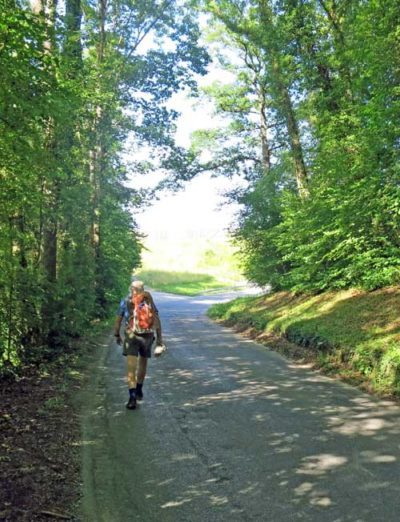 Walking in France: On the back-road to Feigères 