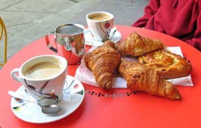 Walking in France: Breakfast, Frangy