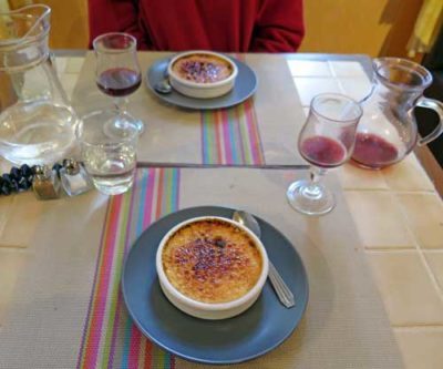 Walking in France: And TWO crème brûlées to finish